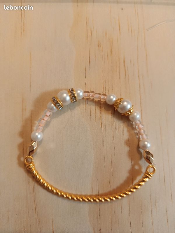 Bracelet (image 3)