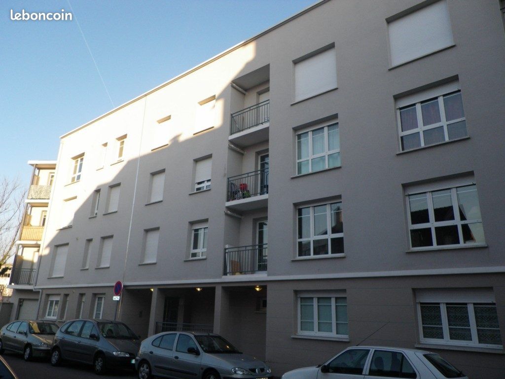 Appartement 2 pièces 52 m² · à Villeurbanne · 52 m² · 820 €