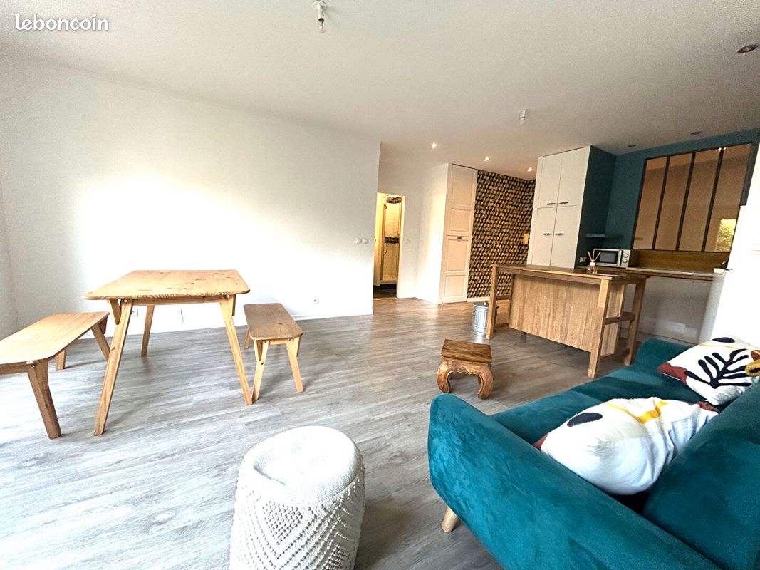 Appartement 2 pièces 50 m² · à Villemomble · 50 m² · 950 €