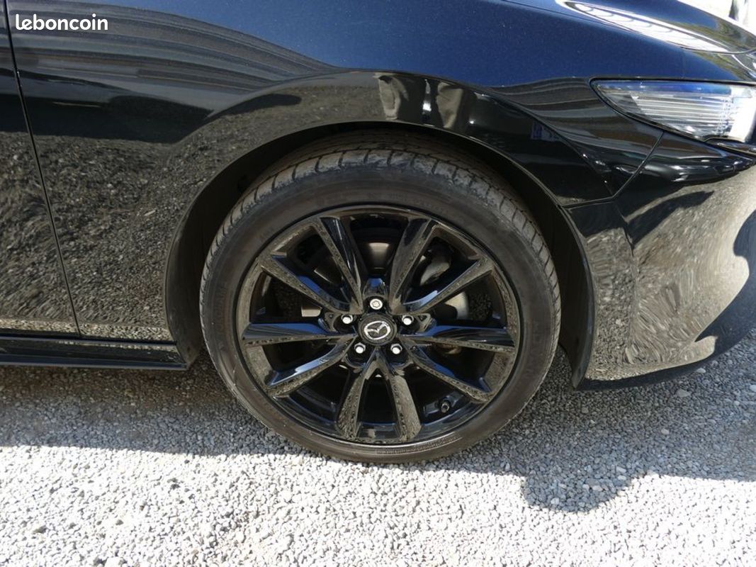 MAZDA MAZDA3 5 PORTES 2022 2.0 e-SKYACTIVE M-HYBRID 186 Ch EXCLUSIVE BVA (image 9)