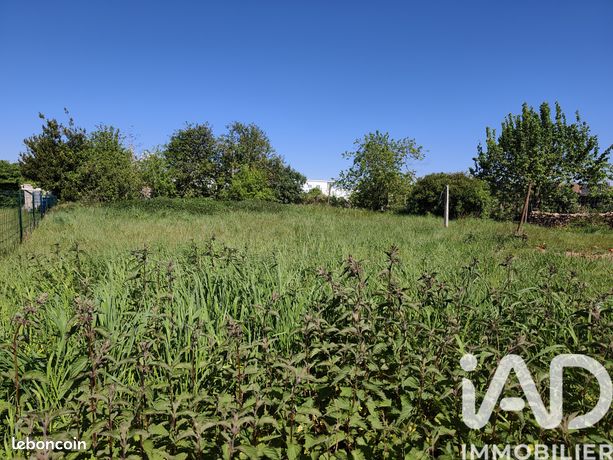 Terrain 1052 m² Illies