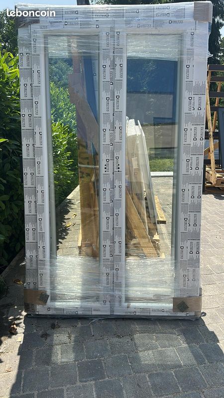 À vendre plusieurs menuiseries PVC neuves (image 1)