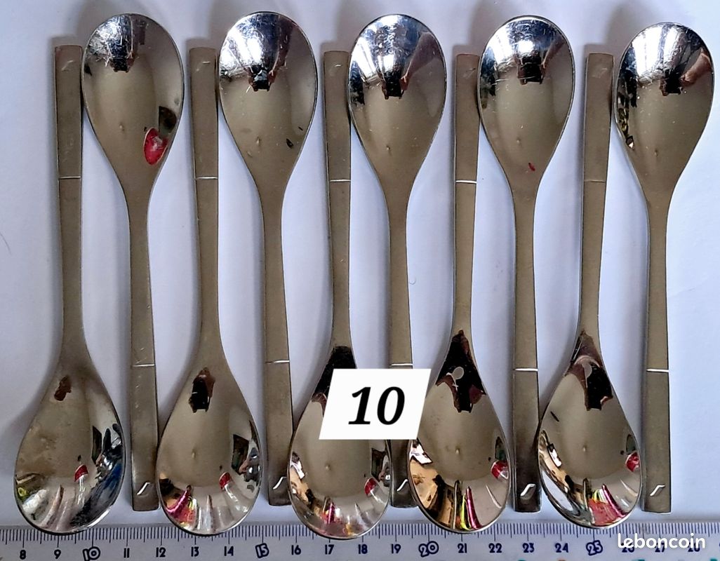 Christofle - Cuillère - Lot de 12 cuillères à soupe modèle