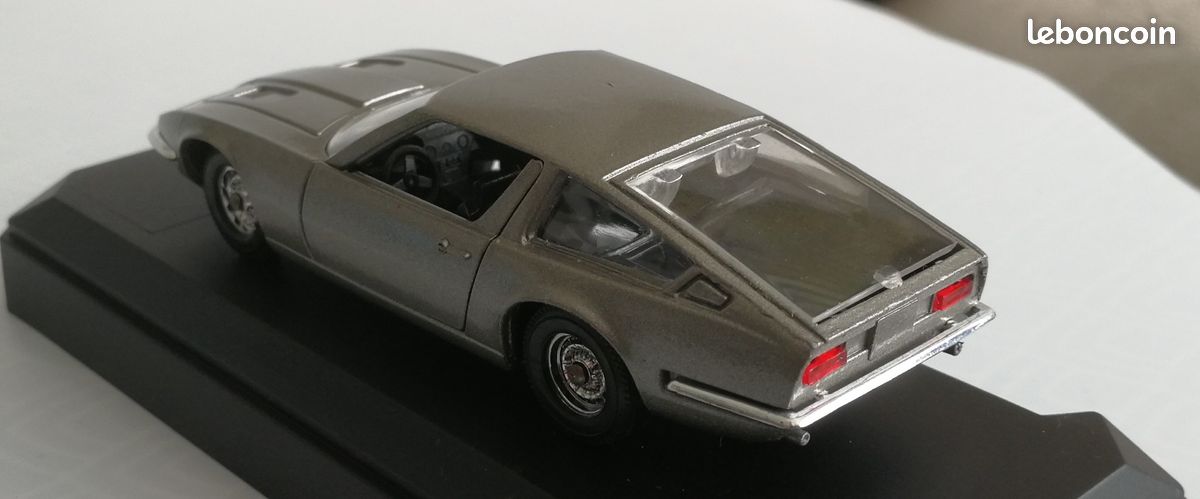 Miniature Solido Maserati Indy - Voiture Ancien Modèle De Collection