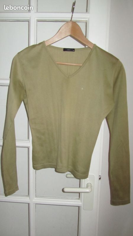 Haut manches longues vert Lola taille M (image 1)