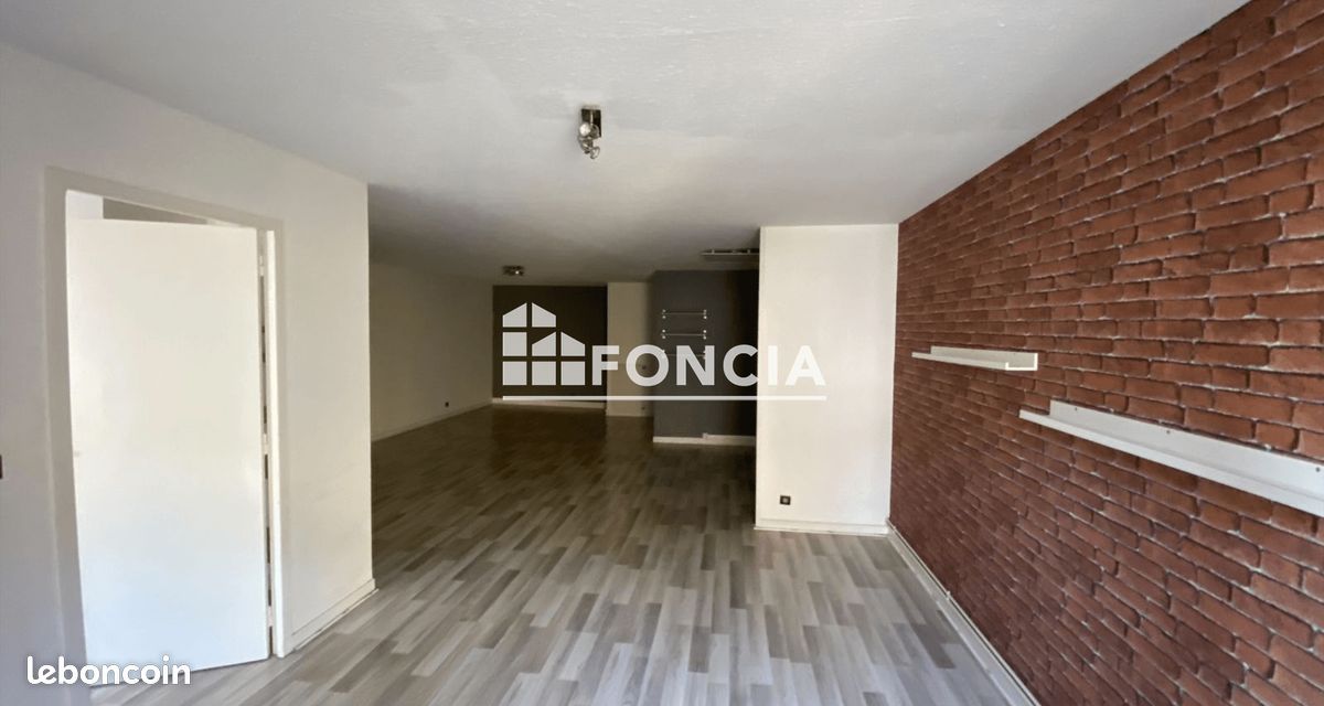 Appartement 3 pièces 67 m² · à Bourg-en-Bresse · 67 m² · 575 €/mois