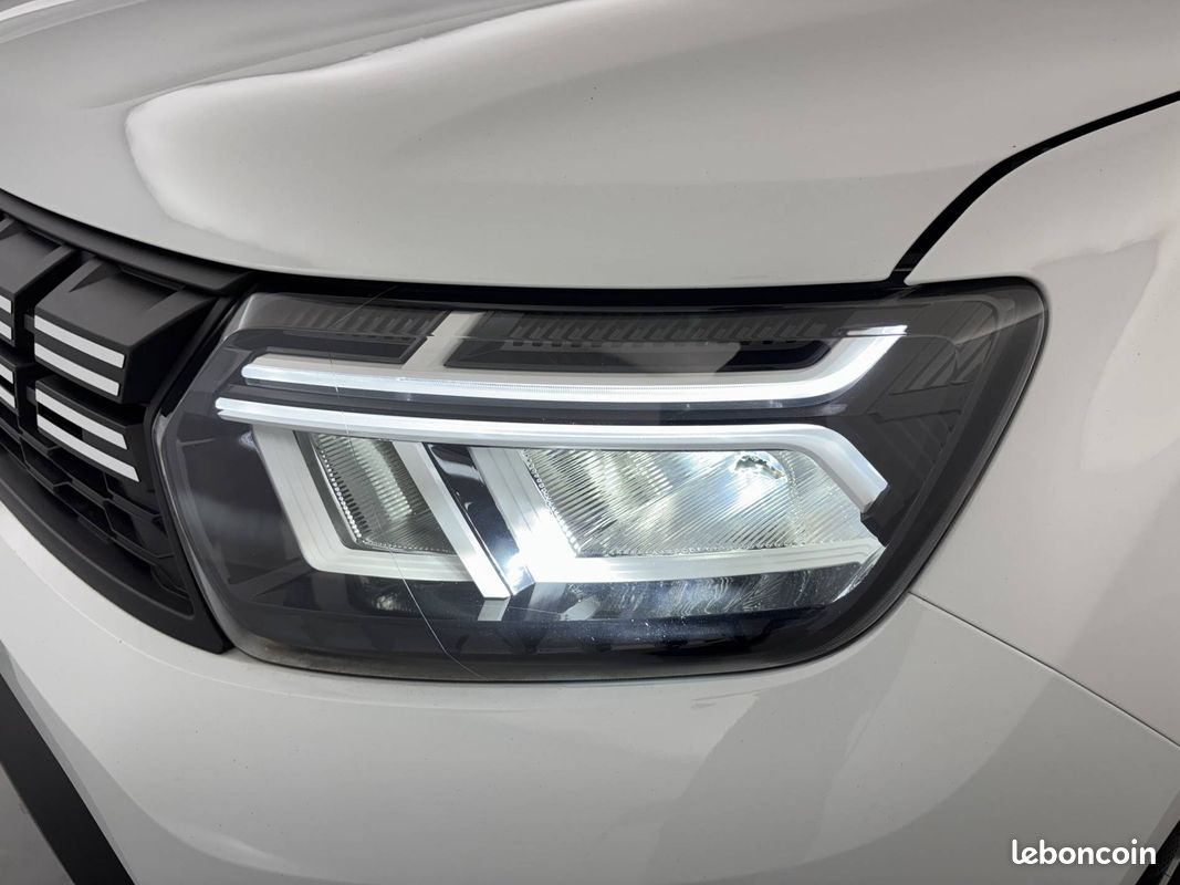 DACIA Duster ECO-G 100 4x2 Expression (image 24)