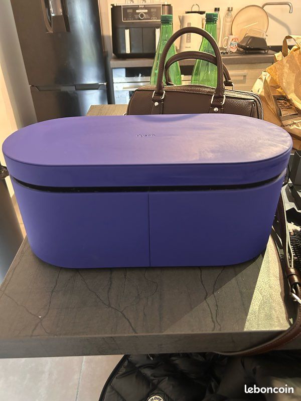 Dyson airwrap (image 2)