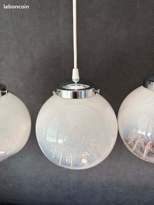 Lot de trois suspensions en verre de Murano (image 10)