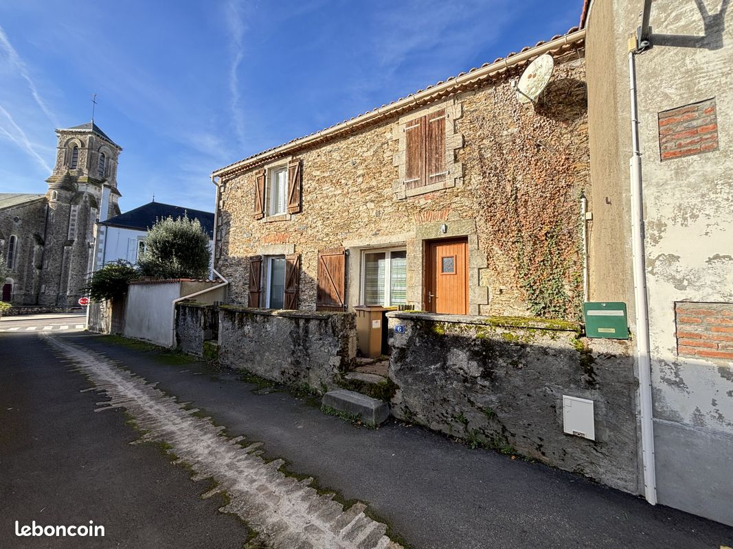 Maison 3 pièces 111 m² · à Sainte-Flaive-des-Loups · 111 m² · 137 150 €