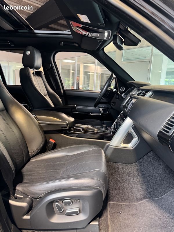 Land Rover Range Rover Vogue V8 4.4 340CH SDV8 " 129.962km / Carnet d'entretien complet " (image 3)