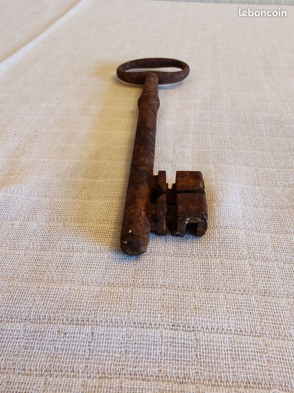 Ancienne clé (image 1)