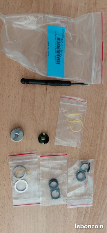 Kit Battery Door Holder Vector Garmin Accessoires téléphone