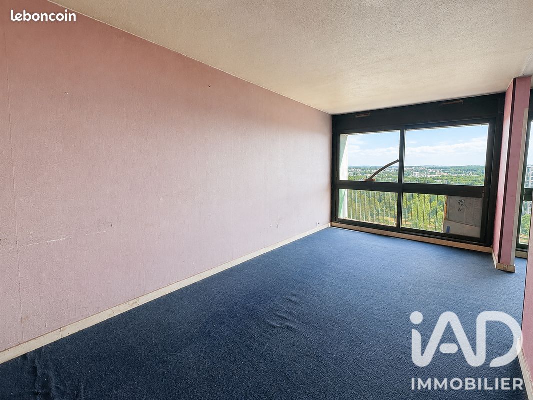 Appartement 2 pièces 43 m² · à Grigny · 43 m² · 65 000 €