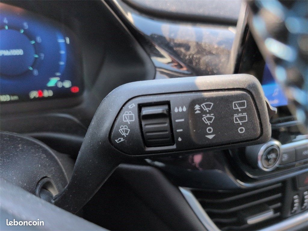 Ford Fiesta VII ACTIVE 1.0 FLEXIFUEL 95 CH S&S BVM6 X Active X (image 21)