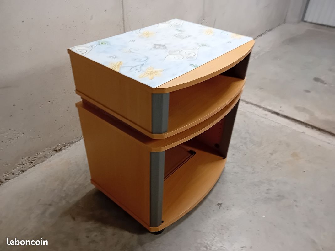 Vend meuble télévision (image 2)
