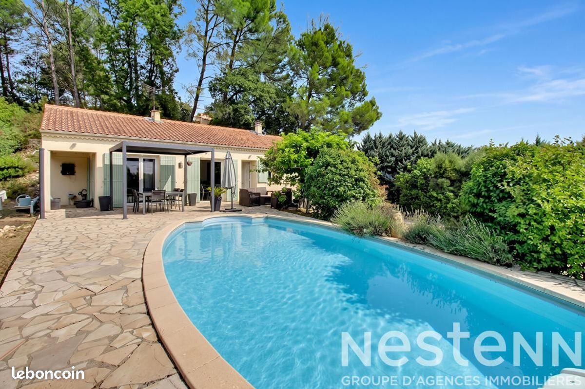 Maison 5 pièces 100 m² · à Saint-Antonin-du-Var · 100 m² · 389 500 €