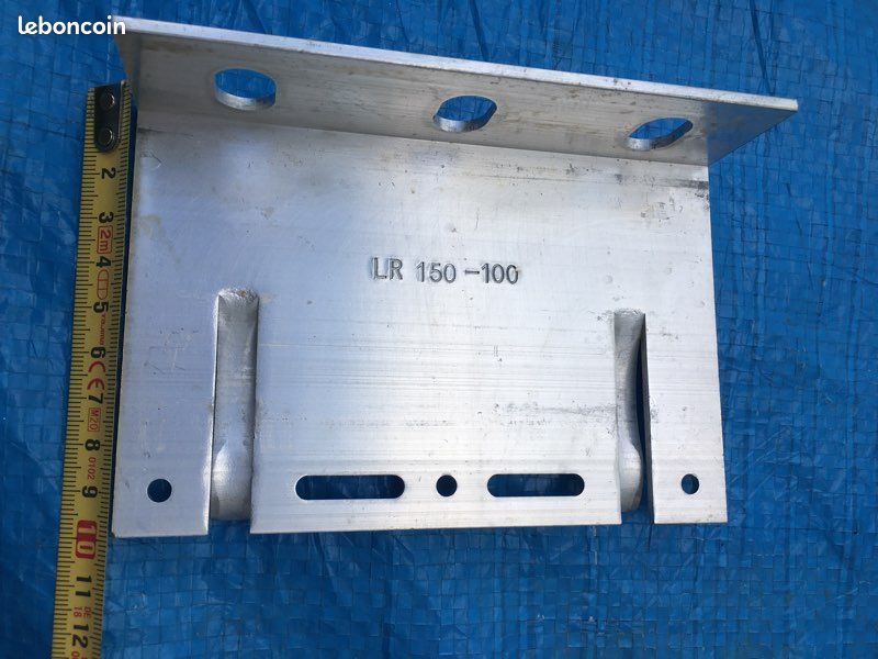 Équerre bardage aluminium L 100 mm (image 1)