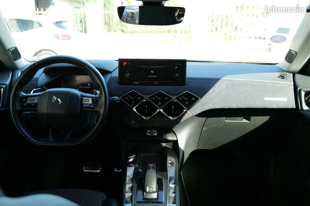 Ds 3 crossback 1.2 puretech 130 ch ines de la fressange paris tva recup (image 4)