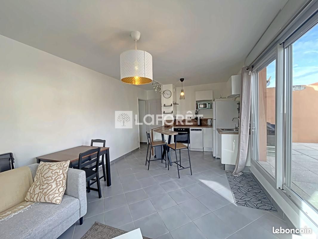 Appartement 2 pièces 44 m² · à L'Étrat · 44 m² · 750 €/mois
