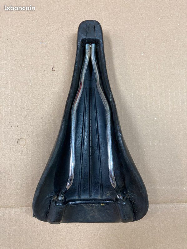 Selle Vélo Route Vintage – Selle San Marco Concor Supercorsa – Cuir Noir – Italie 80s