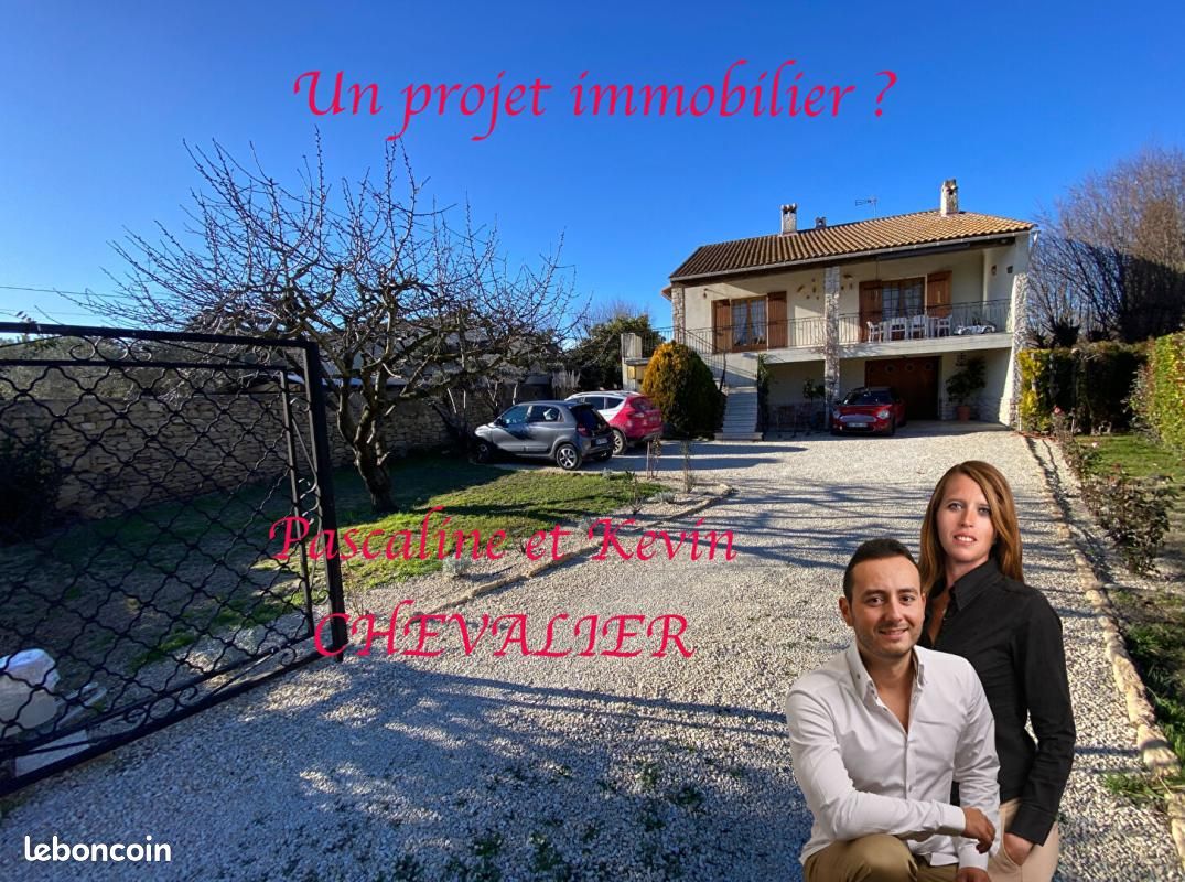 Maison 7 pièces 155 m² · à Grans · 155 m² · 649 000 €