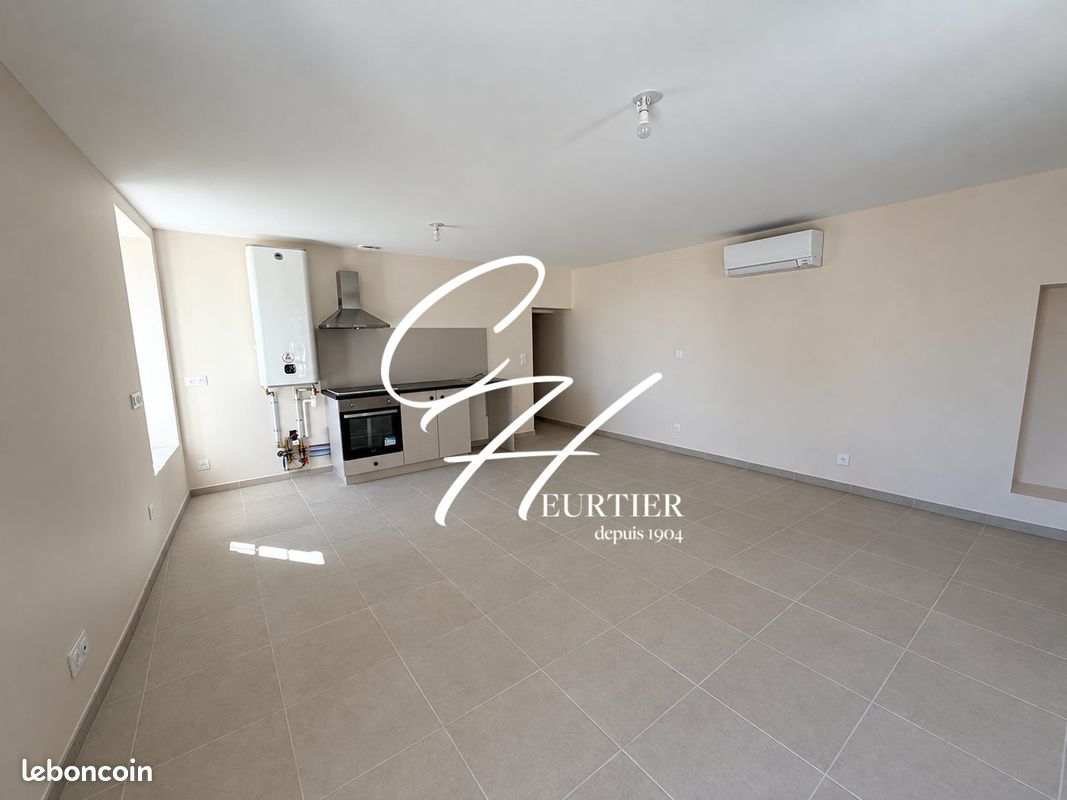 Appartement 3 pièces 69 m² · à Voreppe · 69 m² · 890 €/mois