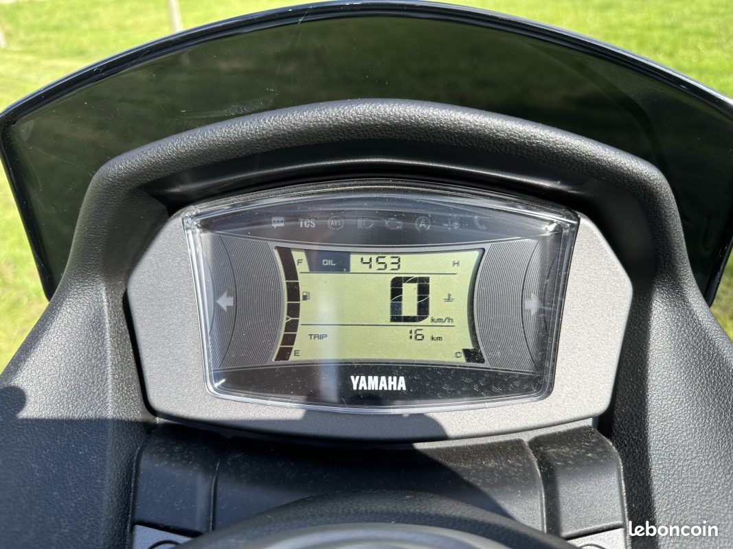 Yamaha nmax 125 2023 (image 2)