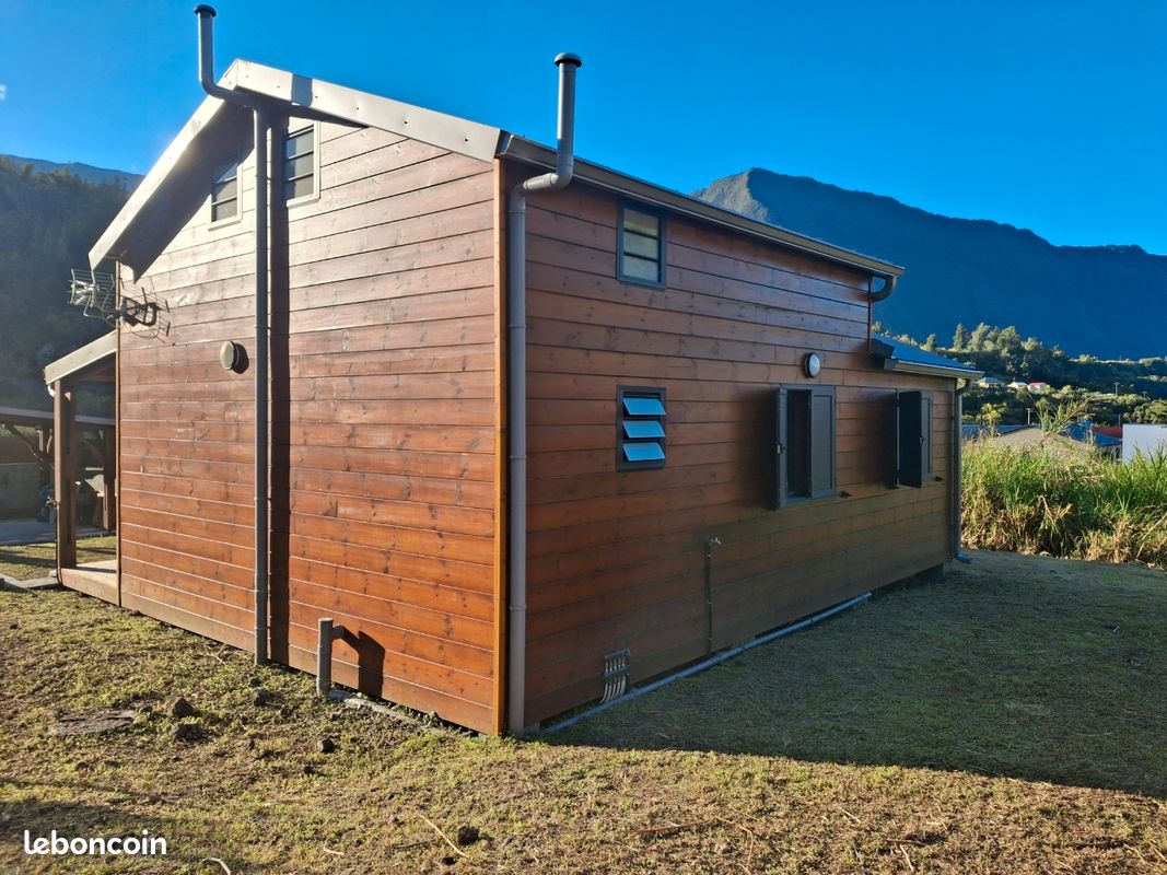 Maison 3 pièces 65 m² · à Salazie · 65 m² · 160 000 €