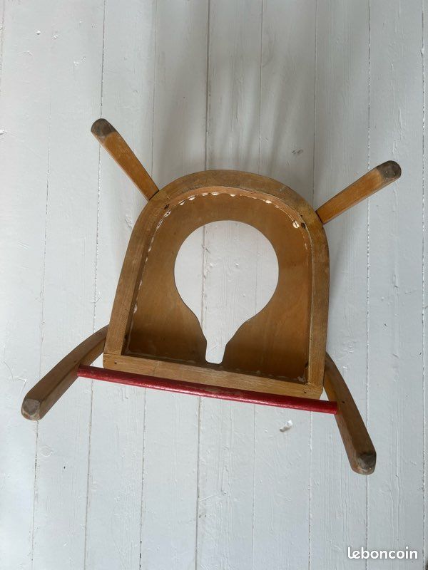 ANCIENNE PETITE CHAISE A DOSSIER ENFANT POUPEE PORTE POTBOIS
