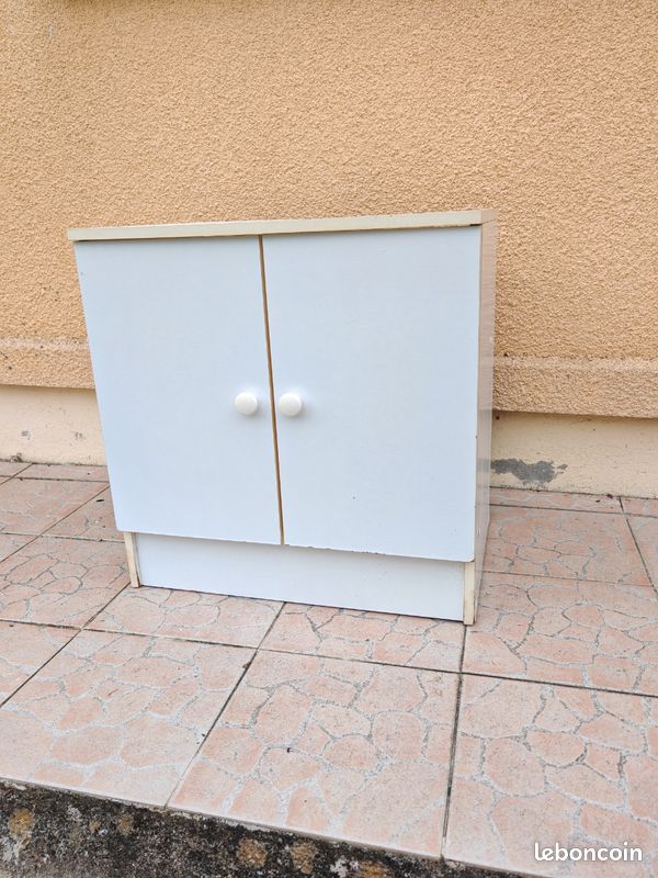Donne meuble sous lavabo (image 1)