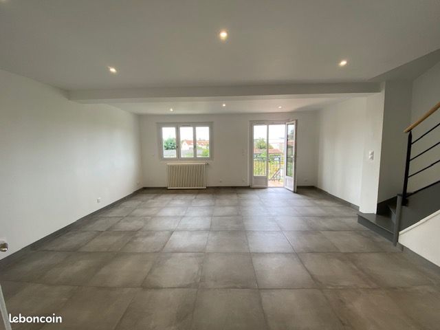 Maison 6 pièces 115 m² · à Le Mans · 115 m² · 1 100 €/mois