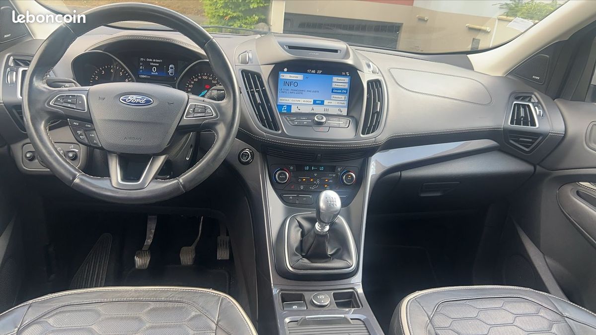 Ford Kuga 1.5 ECOBOOST 150 Vignale (image 11)