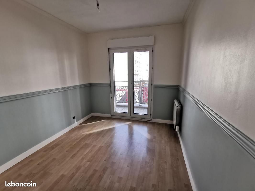 Appartement a louer oyonnax - 3 pièce(s) - 66 m2 - Surfyn