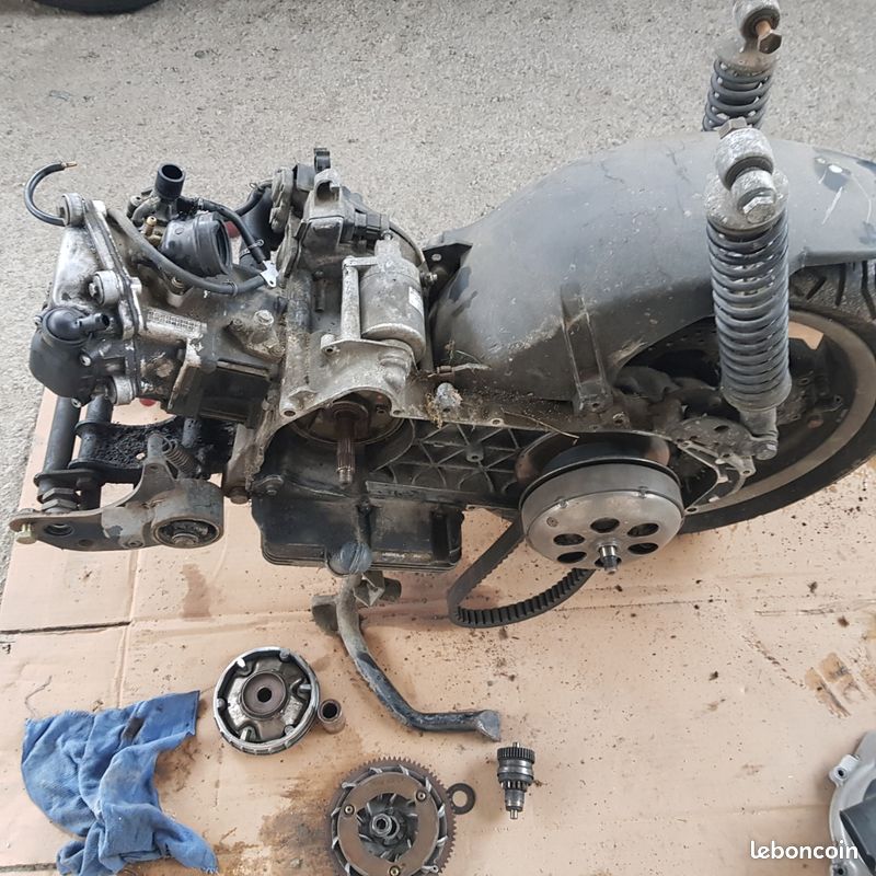 Piaggio x9 (image 1)