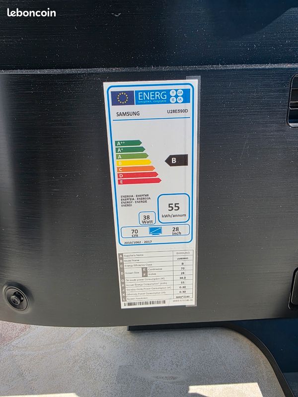 Ecran 28 pouces Samsung 4K UHD (image 3)