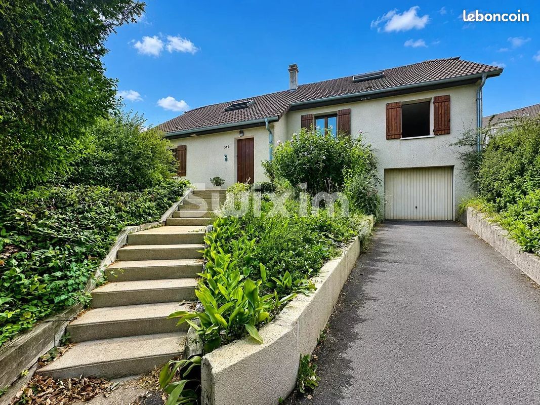 Maison 7 pièces 157 m² · à Gex · 157 m² · 699 000 €