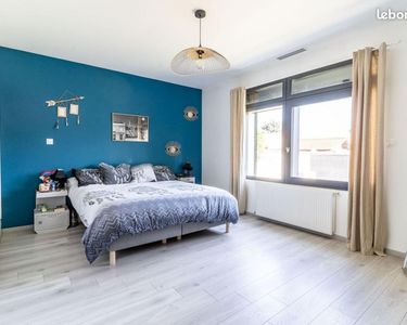 Maison 650 000 € - 209 m²