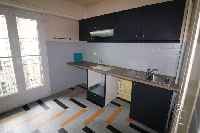 Appartement a louer paris-14e-arrondissement - 3 pièce(s) - 70 m2 - Surfyn