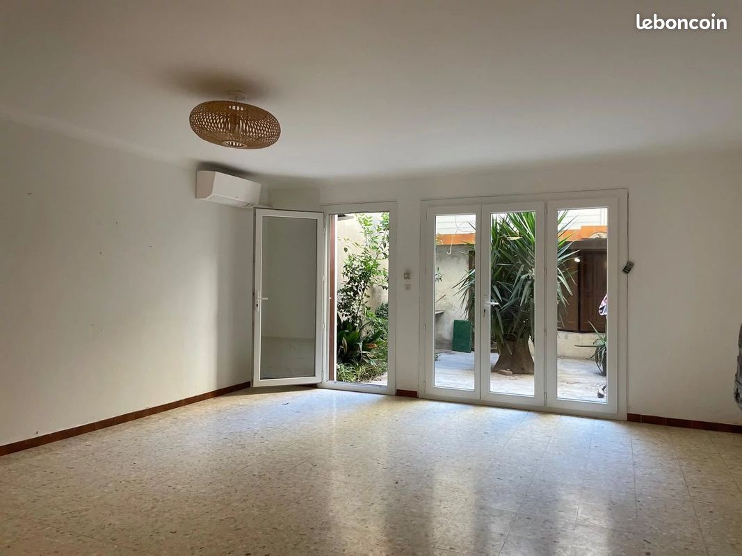 Appartement 5 pièces 132 m² · à Espira-de-l'Agly · 132 m² · 899 €/mois