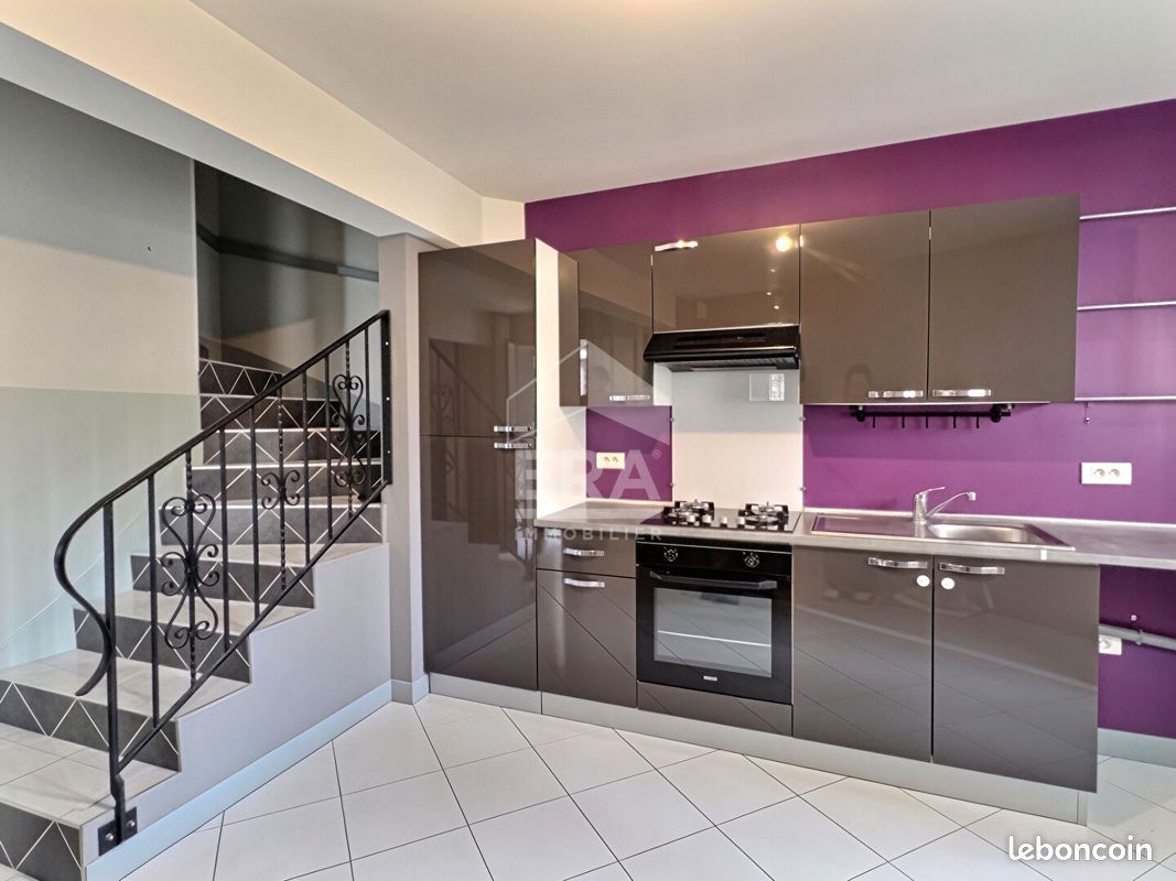 Maison 5 pièces 95 m² · à Chanonat · 95 m² · 900 €/mois