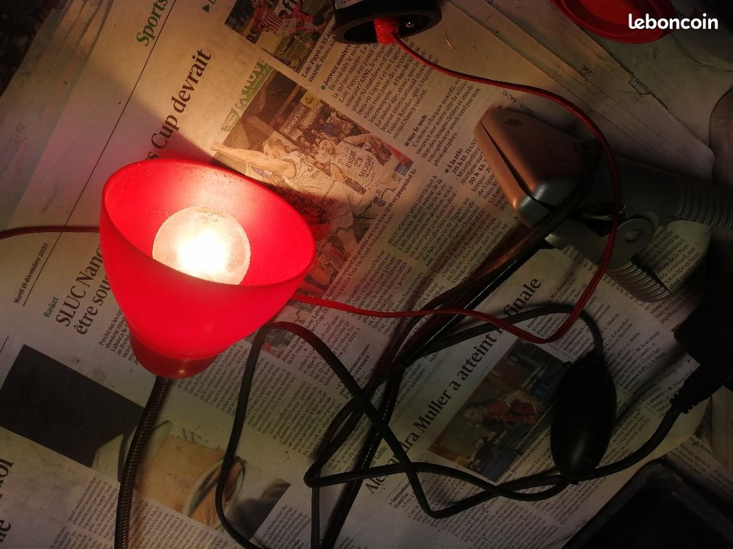 Lampe de bureau ou chevet (image 2)