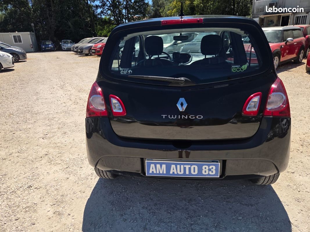 RENAULT TWINGO II 1.2 LEV 16v 75 eco2 Dynamique (image 5)
