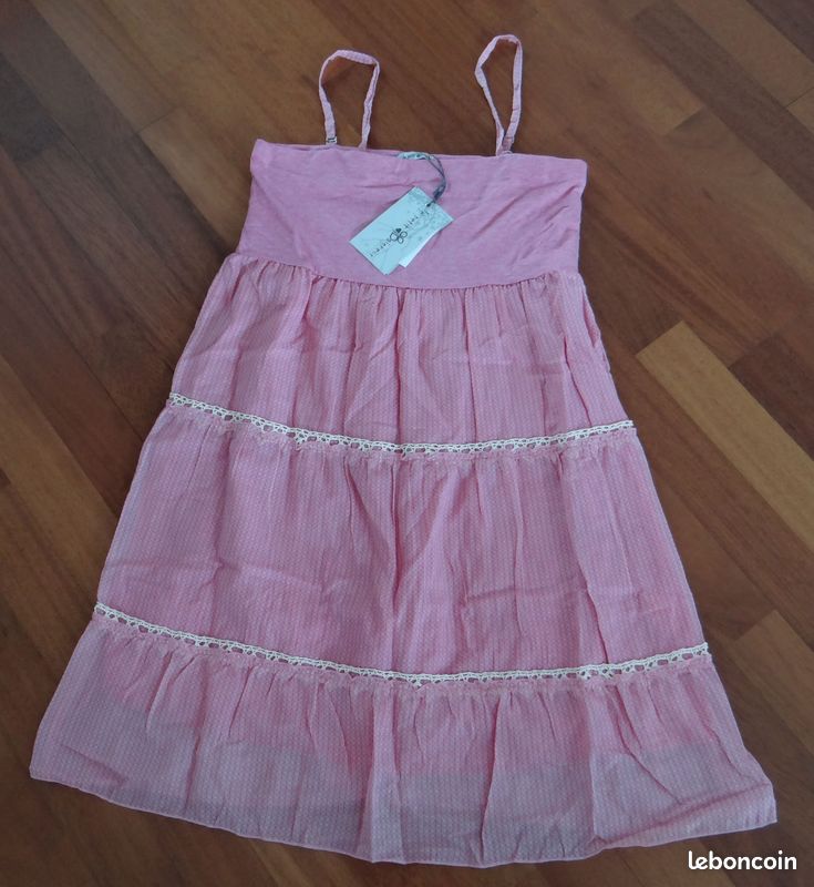 Robe neuve Le petit baigneur taille S (image 1)