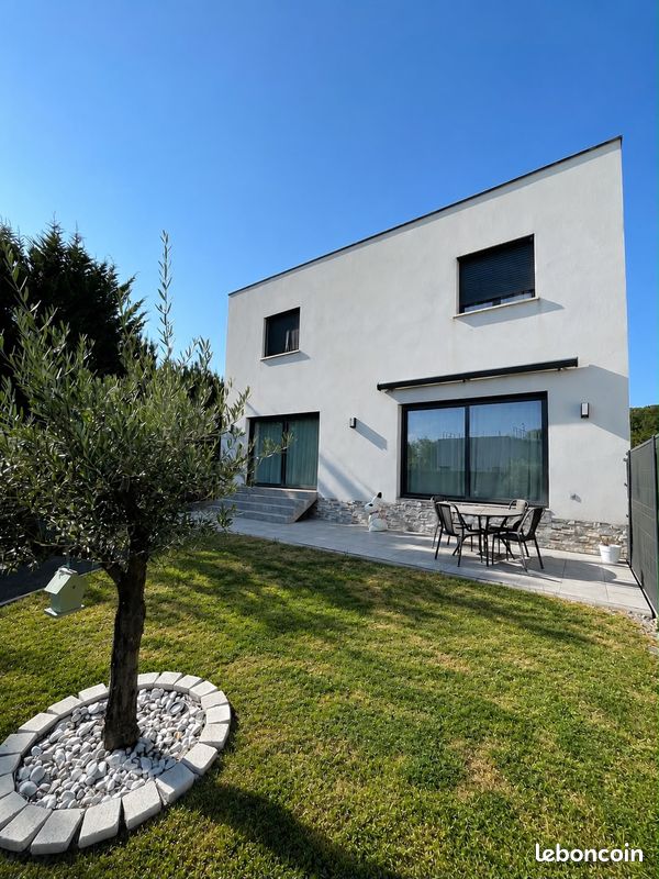 Maison 8 pièces 158 m² · à Bouliac · 158 m² · 449 000 €