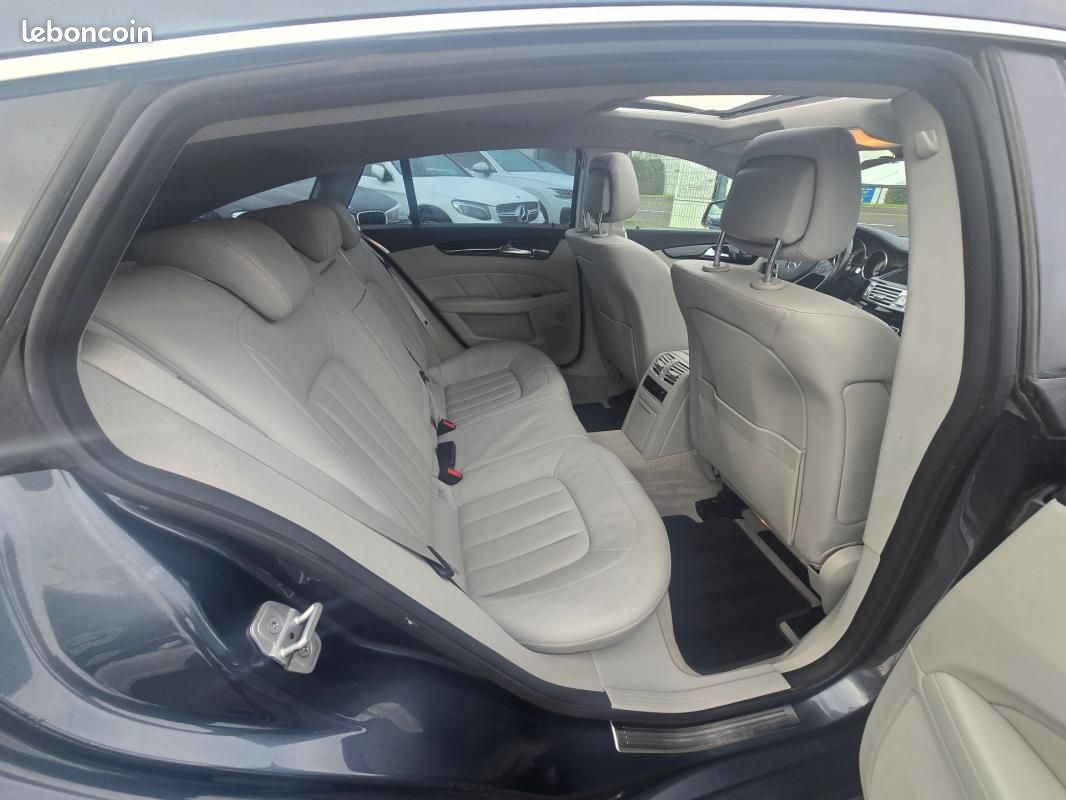 Mercedes Classe CLS SHOOTING BRAKE 350 CDI BlueEfficiency A (image 16)