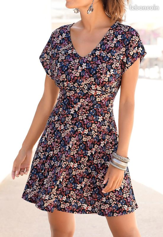 NEUVE BELLE ROBE MULTICOLORE A FLEURS ★★ LASCANA ★★ Modèle VIVANCE ★ T/ 46 (image 1)