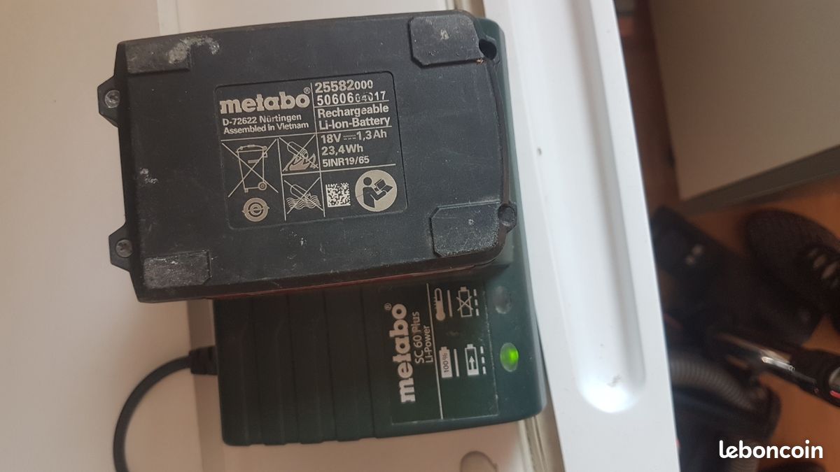 Chargeur et batterie metabo (image 1)