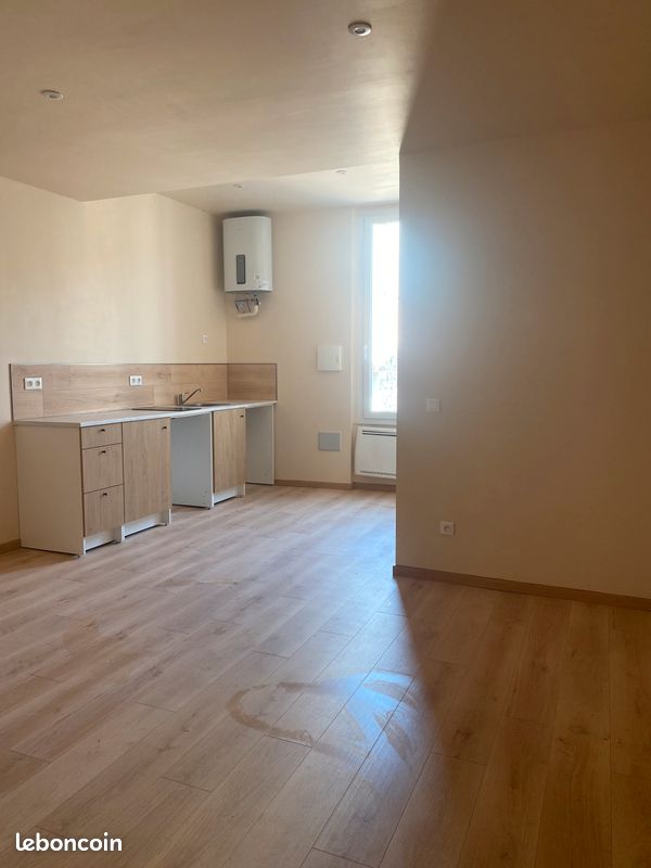 Appartement 1 pièce 28 m² · à Sète · 28 m² · 119 000 €