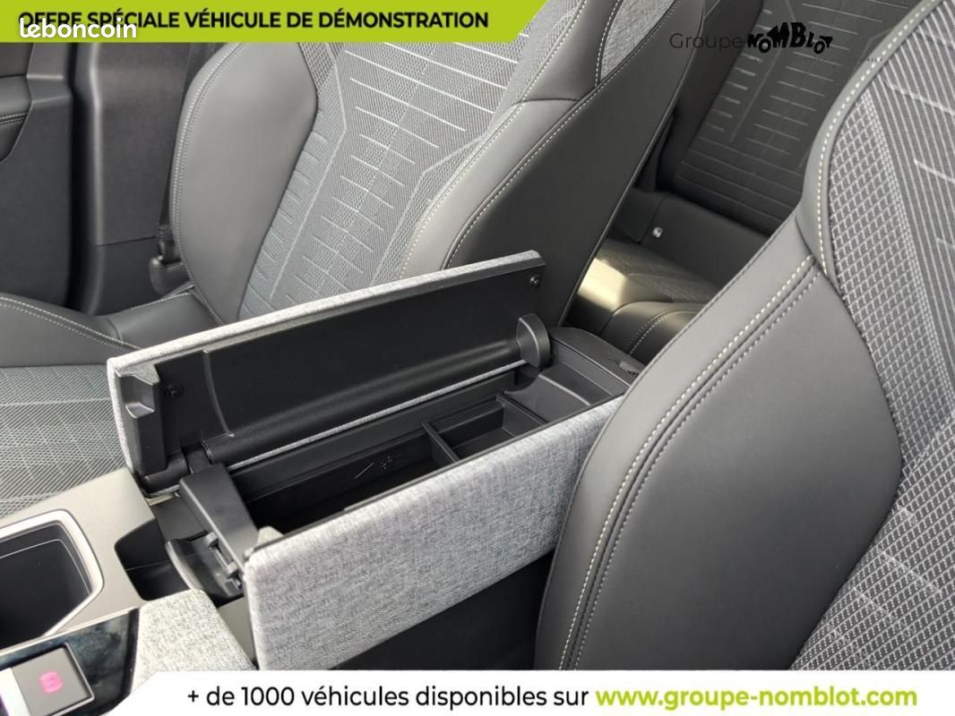 Peugeot 3008 ELECTRIQUE 210 ch 73 kWh GT (image 24)